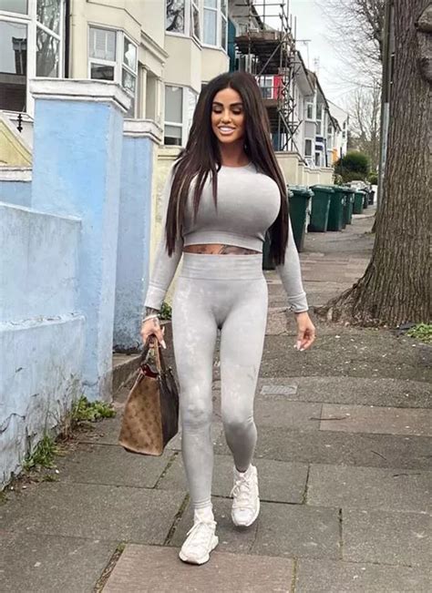 'boobjob' Search .